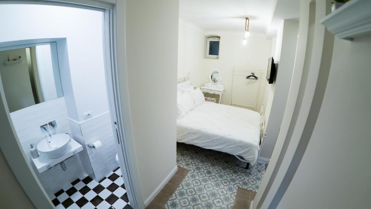 Apartamento Casa di Fló Bari Exterior foto