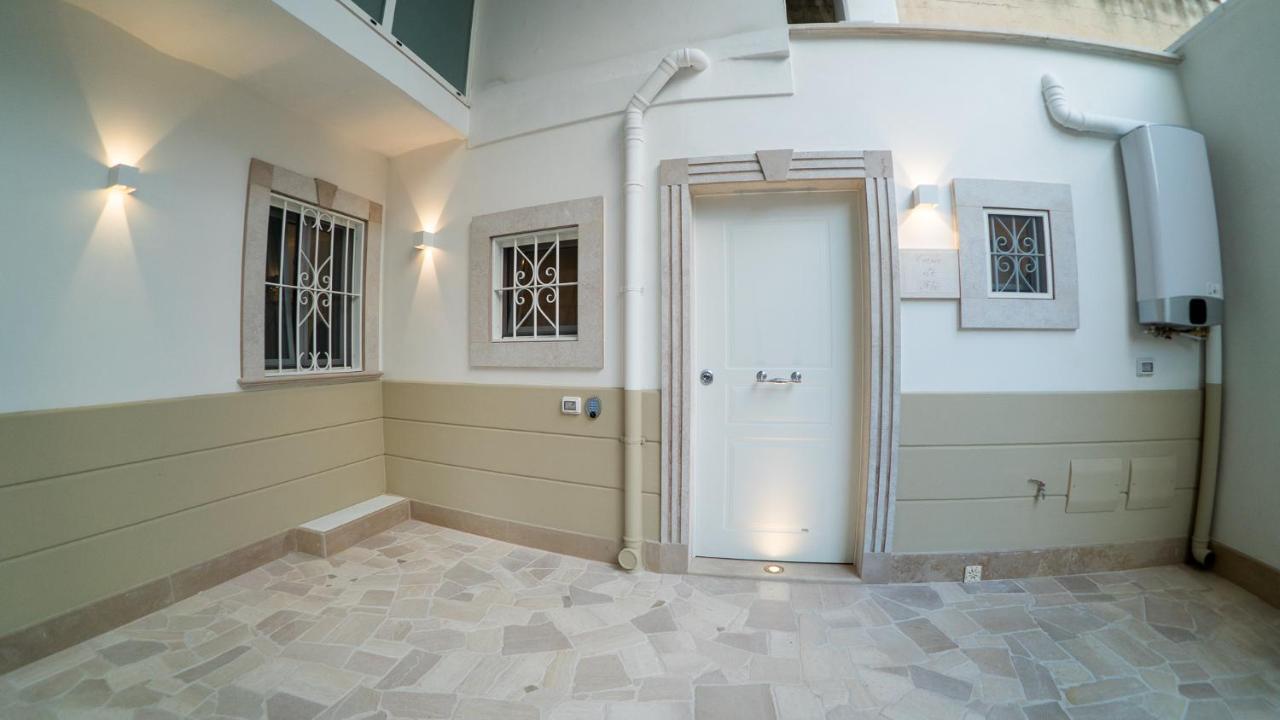 Apartamento Casa di Fló Bari Exterior foto